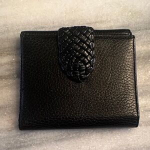 DESMO WALLET WITH Braided snap closure